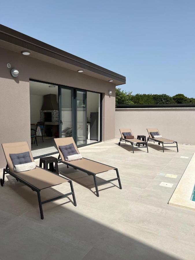 Villa Vida, Medulin - Bazen I Jacuzzi المظهر الخارجي الصورة