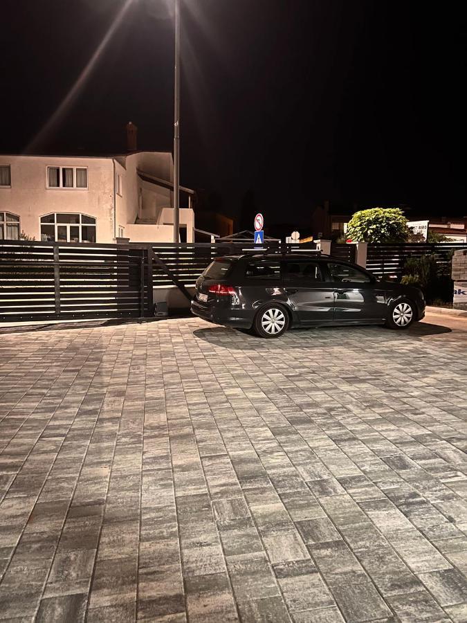 Villa Vida, Medulin - Bazen I Jacuzzi المظهر الخارجي الصورة